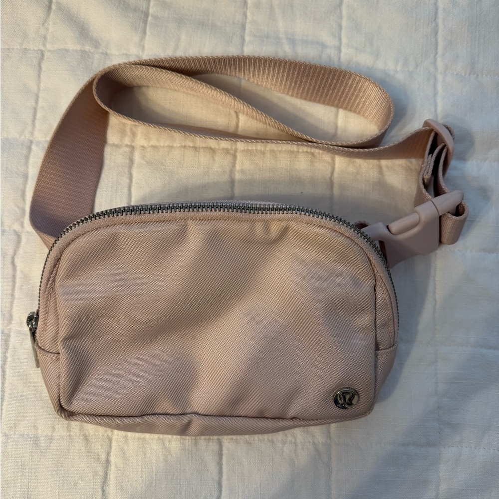 Lululemon Belt Bag